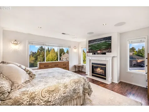 12176 SW Ames Lane Portland OR 97224