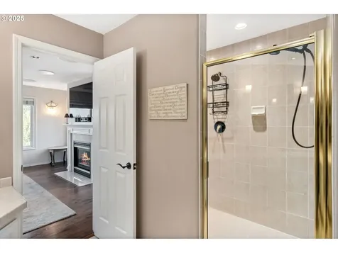 12176 SW Ames Lane Portland OR 97224