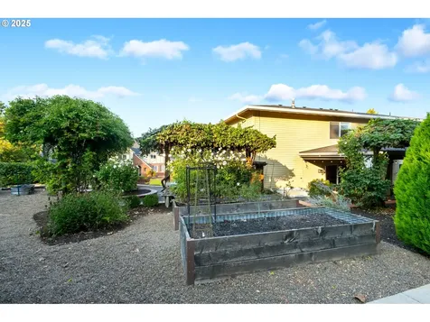 12176 SW Ames Lane Portland OR 97224