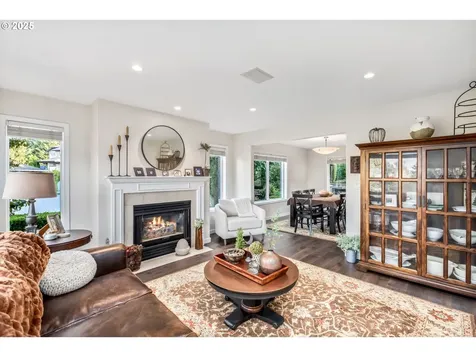 12176 SW Ames Lane Portland OR 97224