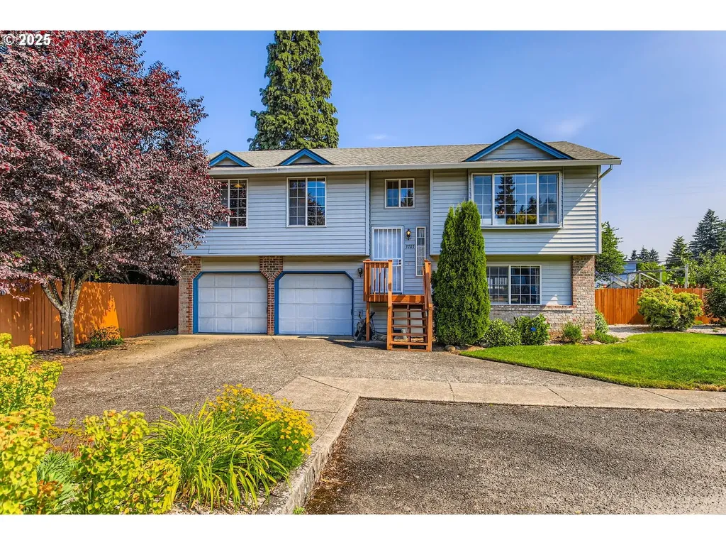 3707 SE 174th Avenue Portland OR 97236