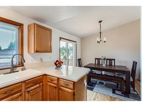 3707 SE 174th Avenue Portland OR 97236