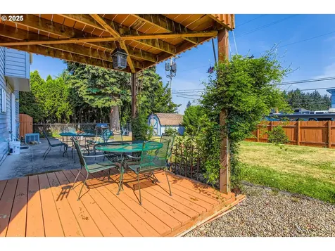 3707 SE 174th Avenue Portland OR 97236