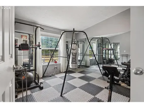 34680 NE Kramien Road Newberg OR 97132