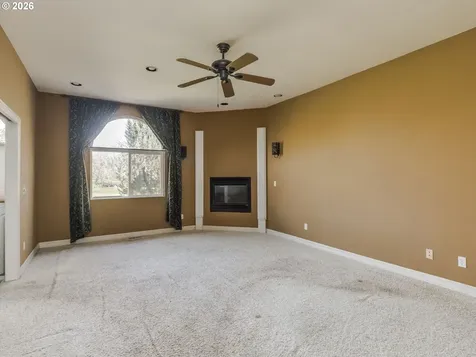 19330 NW Gillihan Road Portland OR 97231