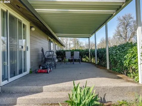 19330 NW Gillihan Road Portland OR 97231