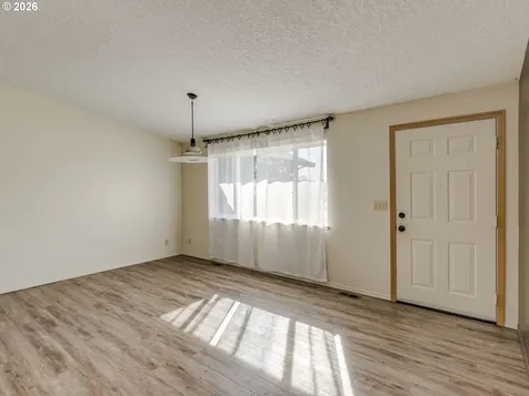 19330 NW Gillihan Road Portland OR 97231