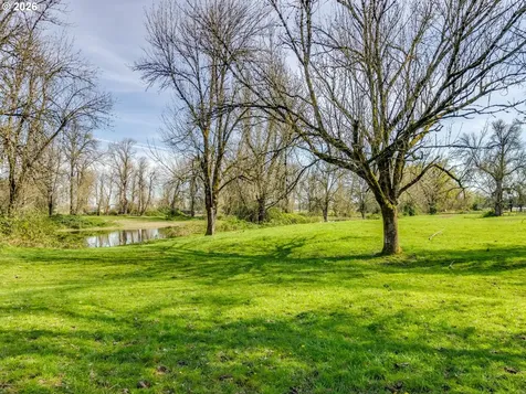 19330 NW Gillihan Road Portland OR 97231