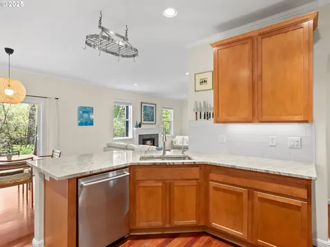 18901 SE 40th Street Vancouver WA 98683