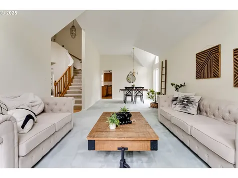 1328 Spyglass Drive Eugene OR 97401