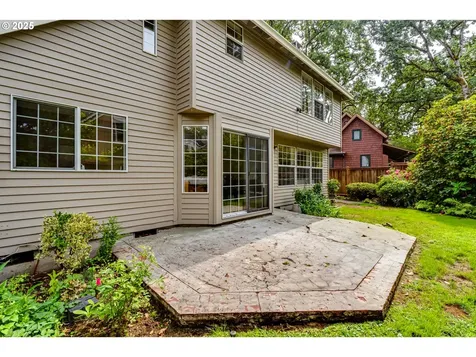 1328 Spyglass Drive Eugene OR 97401