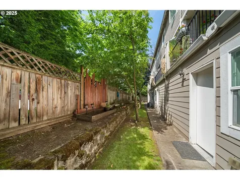 2619 SE 109th Avenue Portland OR 97266