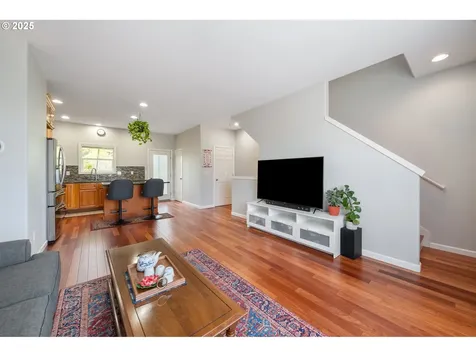 2619 SE 109th Avenue Portland OR 97266