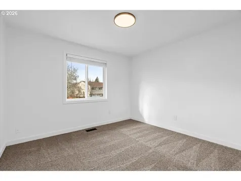 404 SW Riverview Avenue Gresham OR 97080