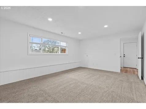 404 SW Riverview Avenue Gresham OR 97080