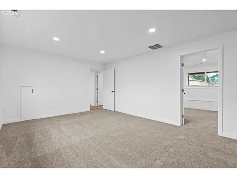 404 SW Riverview Avenue Gresham OR 97080