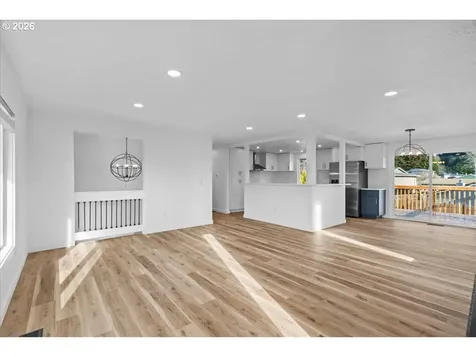404 SW Riverview Avenue Gresham OR 97080