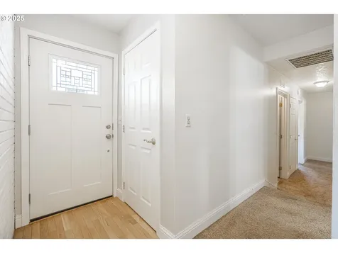 10275 SW Winter Lane Beaverton OR 97008