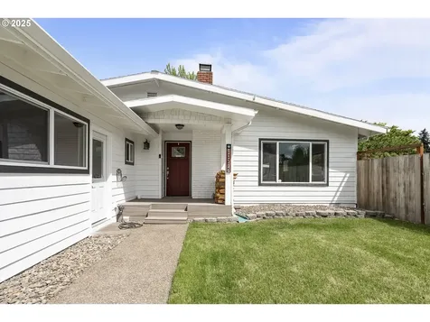 10275 SW Winter Lane Beaverton OR 97008