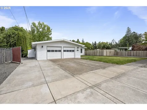 10275 SW Winter Lane Beaverton OR 97008