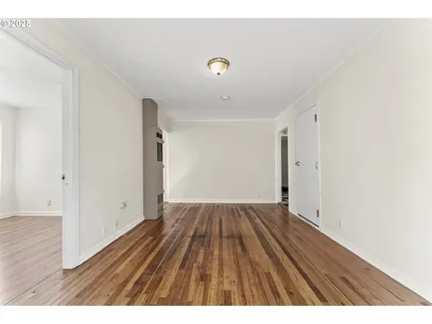 1157 SE 87th Avenue Portland OR 97216