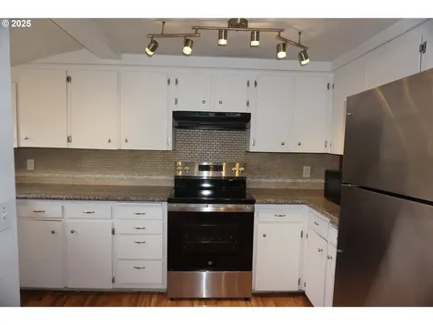 2732 SE 109th Avenue Portland OR 97266