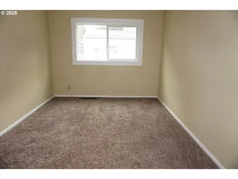 2732 SE 109th Avenue Portland OR 97266