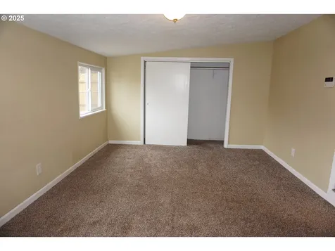 2732 SE 109th Avenue Portland OR 97266