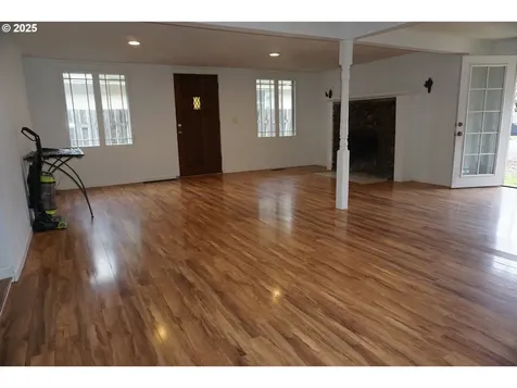 2732 SE 109th Avenue Portland OR 97266