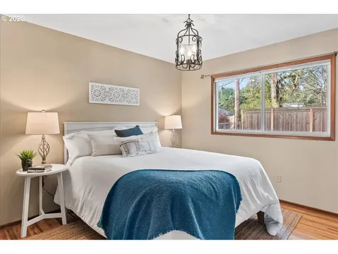 10828 SW 60th Avenue Portland OR 97219