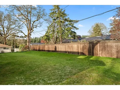 10828 SW 60th Avenue Portland OR 97219