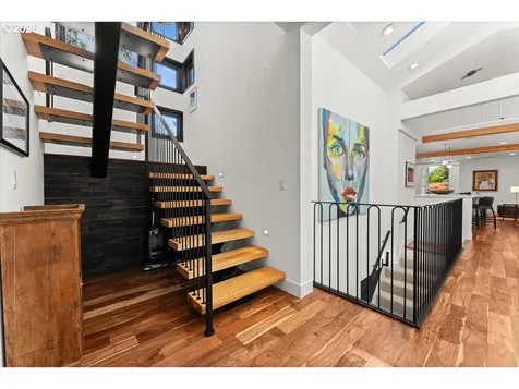 7642 SE Harrison Street Portland OR 97215