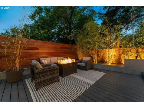 7642 SE Harrison Street Portland OR 97215