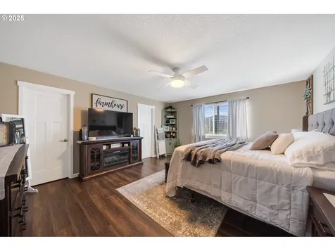 10340 Skyview Road Tillamook OR 97141
