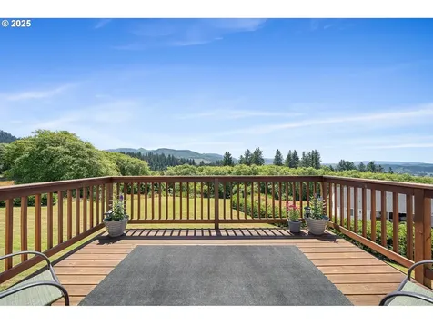 10340 Skyview Road Tillamook OR 97141