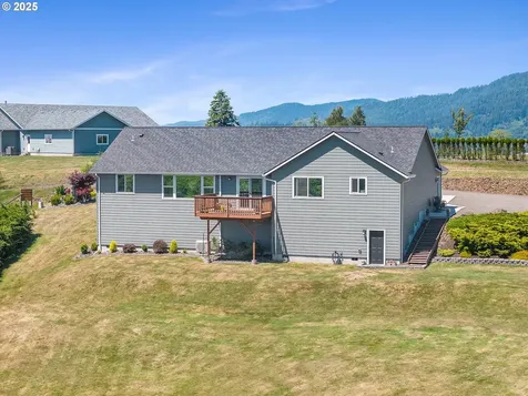 10340 Skyview Road Tillamook OR 97141