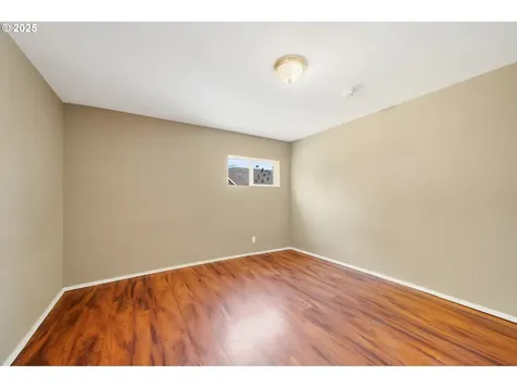 1209 6th Street Tillamook OR 97141