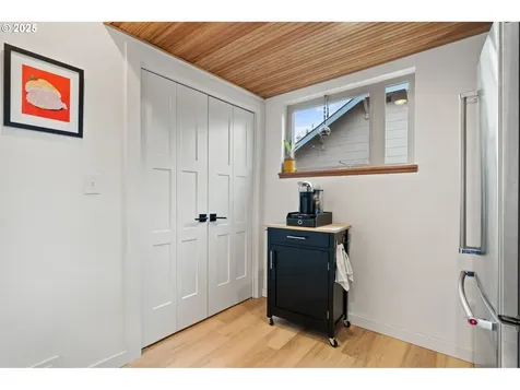 7336 SE Mitchell Court Portland OR 97206