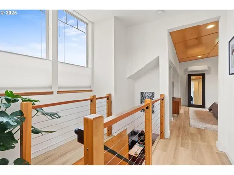 7336 SE Mitchell Court Portland OR 97206
