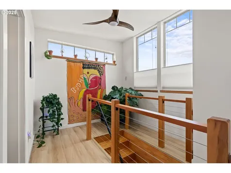 7336 SE Mitchell Court Portland OR 97206