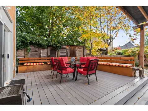 7336 SE Mitchell Court Portland OR 97206