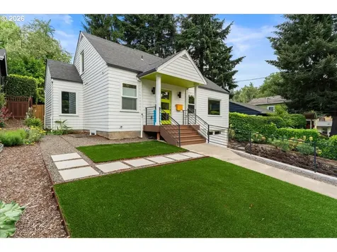 2852 NW Upshur Street Portland OR 97210