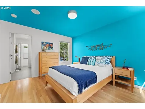 2852 NW Upshur Street Portland OR 97210
