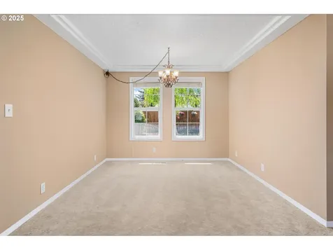 424 NW Darnielle Street Hillsboro OR 97124