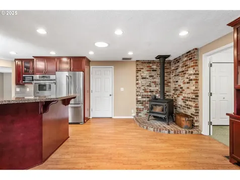 424 NW Darnielle Street Hillsboro OR 97124