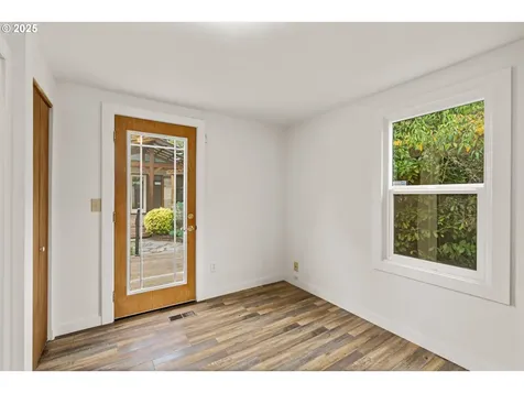 1433 E 23rd Avenue Eugene OR 97403