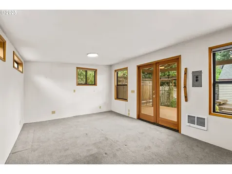 1433 E 23rd Avenue Eugene OR 97403