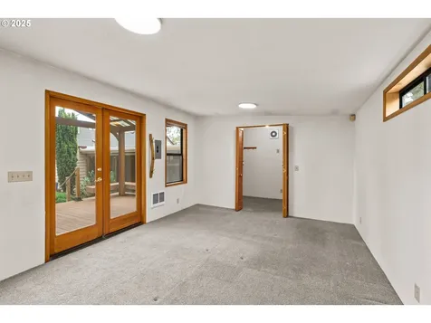 1433 E 23rd Avenue Eugene OR 97403