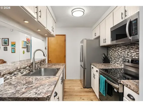 2338 SE 124th Avenue Portland OR 97233