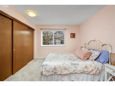 2338 SE 124th Avenue Portland OR 97233